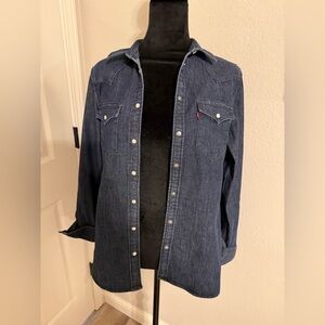 Levi's Dark Blue Denim Button Down Shirt - Snap buttons